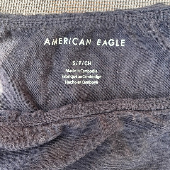 American Eagle Tank Top - Picture 3 of 3